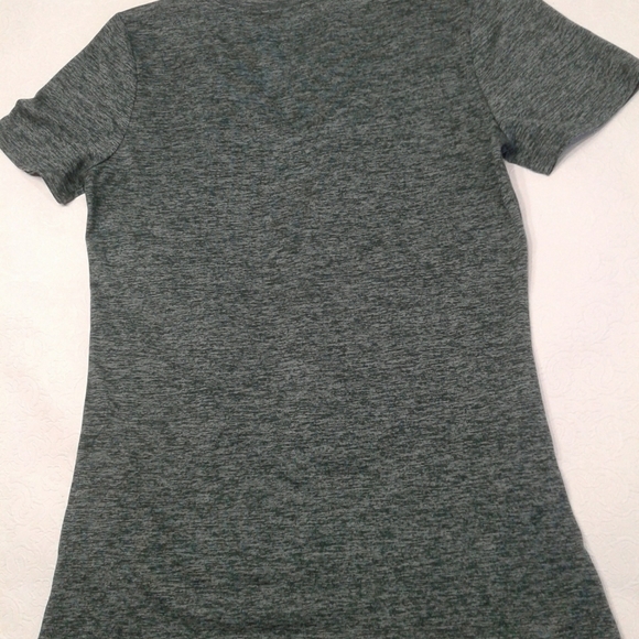 Nike Dri-fit V-neck shirt size Small - Picture 3 of 9